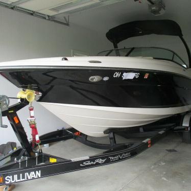 2012 Sea Ray 250 slx