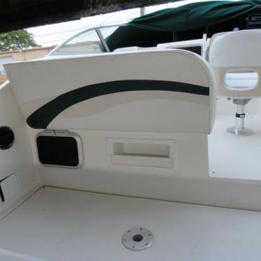 1998 Rinker fiesta vee 266