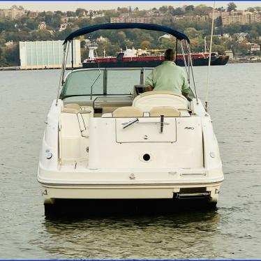 2008 Sea Ray 240 sundancer