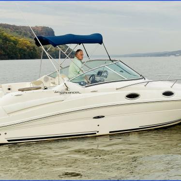 2008 Sea Ray 240 sundancer