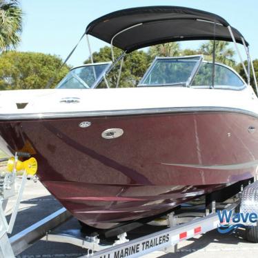 2012 Sea Ray 230 slx