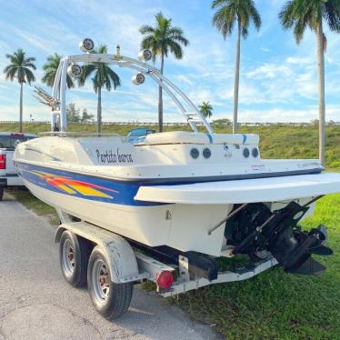 2007 Bayliner 217