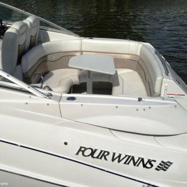 2006 Four Winns 278 vista