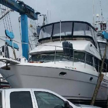 1995 Bayliner 4587 cockpit motor yacht