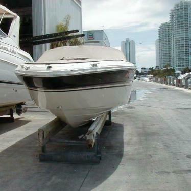 2002 Sea Ray 220 bowrider