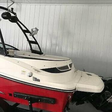 2014 Sea Ray 190 sport