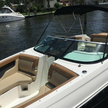 2014 Sea Ray 240 sundeck