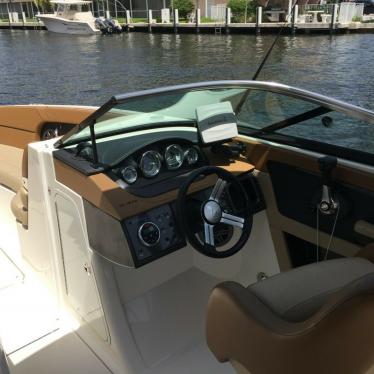 2014 Sea Ray 240 sundeck