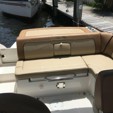 2014 Sea Ray 240 sundeck