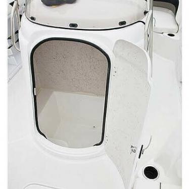 2015 Hurricane 211 sundeck sport