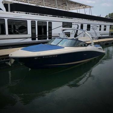 2014 Sea Ray 270 slx