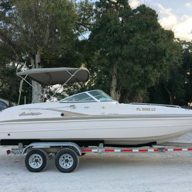 2002 Hurricane 237 sundeck ob