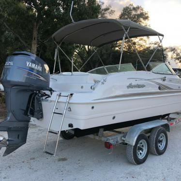 2002 Hurricane 237 sundeck ob