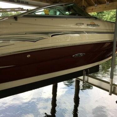 2006 Sea Ray 220 sundeck