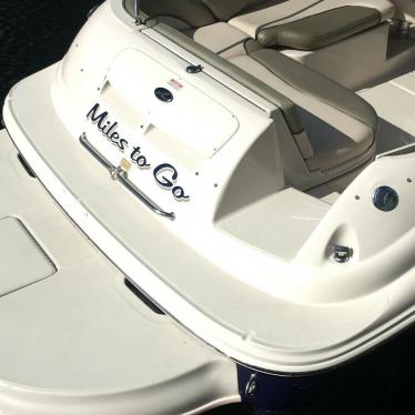 2005 Sea Ray sundeck