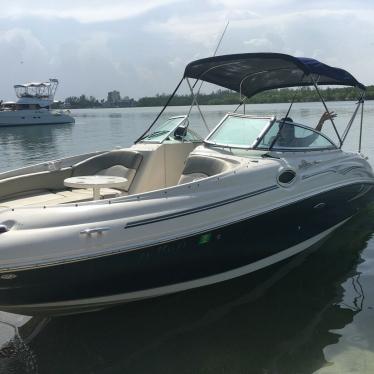 2005 Sea Ray sundeck