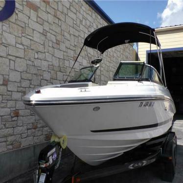 2013 Sea Ray 210 slx