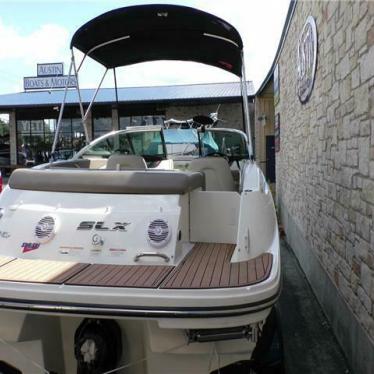 2013 Sea Ray 210 slx