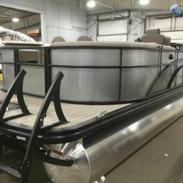 2019 Bennington 25 spdxp with 200! huge marine clearance sale!