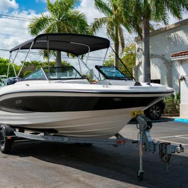 2015 Sea Ray spx 21