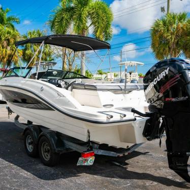 2015 Sea Ray spx 21