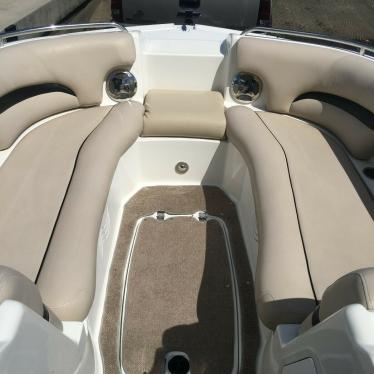 2011 Hurricane 2600 sun deck