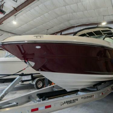 2013 Sea Ray 300 slx