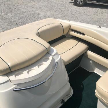 1999 Sea Ray 230 signature select