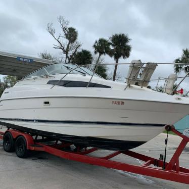 1997 Bayliner cierra