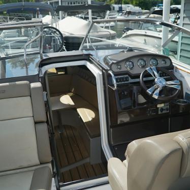 2013 Regal 28 express cruiser