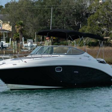 2011 Sea Ray 260 sundancer