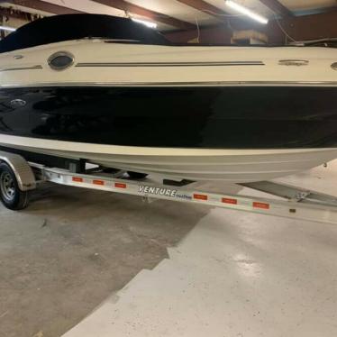 2004 Sea Ray sundeck