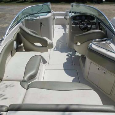 2004 Sea Ray sundeck