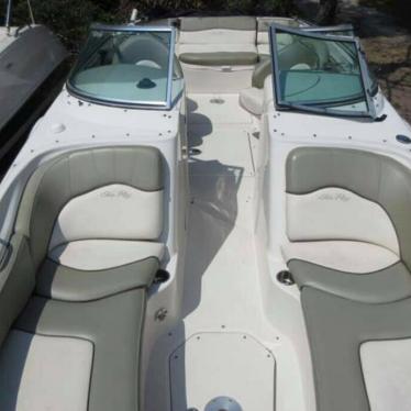 2004 Sea Ray sundeck