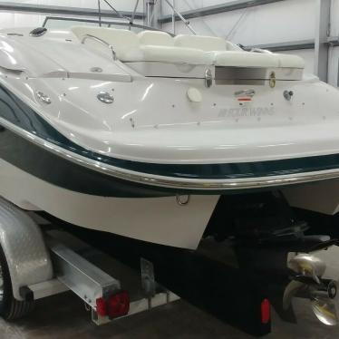 2005 Four Winns 250 br