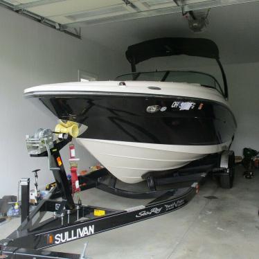 2012 Sea Ray 250 slx