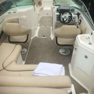 2012 Hurricane 240 sun deck