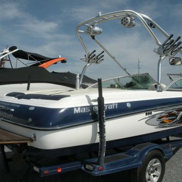 2005 Mastercraft x-10