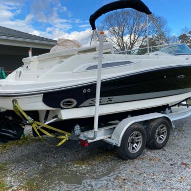 2007 Sea Ray slx 250