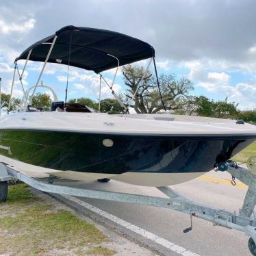 2016 Bayliner element 18 xl