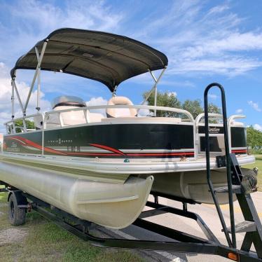 2011 Sun Tracker fishing barge 21