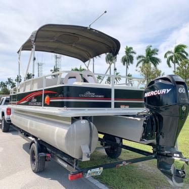 2011 Sun Tracker fishing barge 21