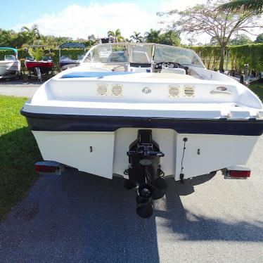 2003 Bayliner 175br