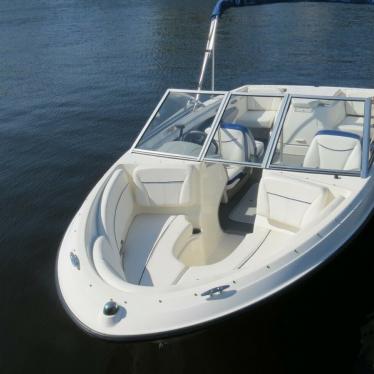 2008 Bayliner 195 discovery