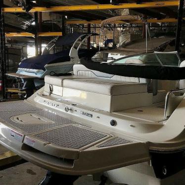 2010 Sea Ray 220 sundeck