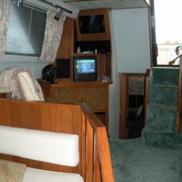 1987 Sea Ray 41 aft cabin