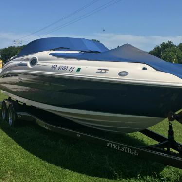 2007 Sea Ray 240 sundeck