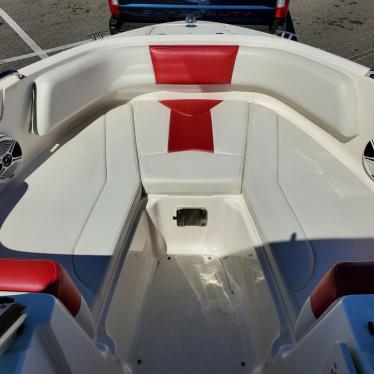 2016 Chaparral 21 deluxe h20