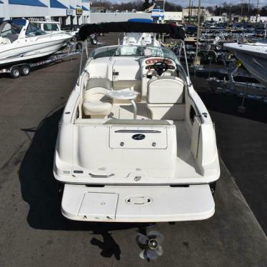 2005 Sea Ray 245 weekender