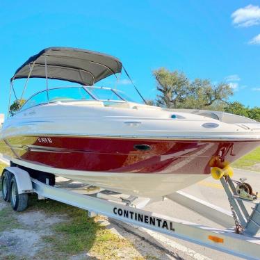 2007 Sea Ray 220 sundeck